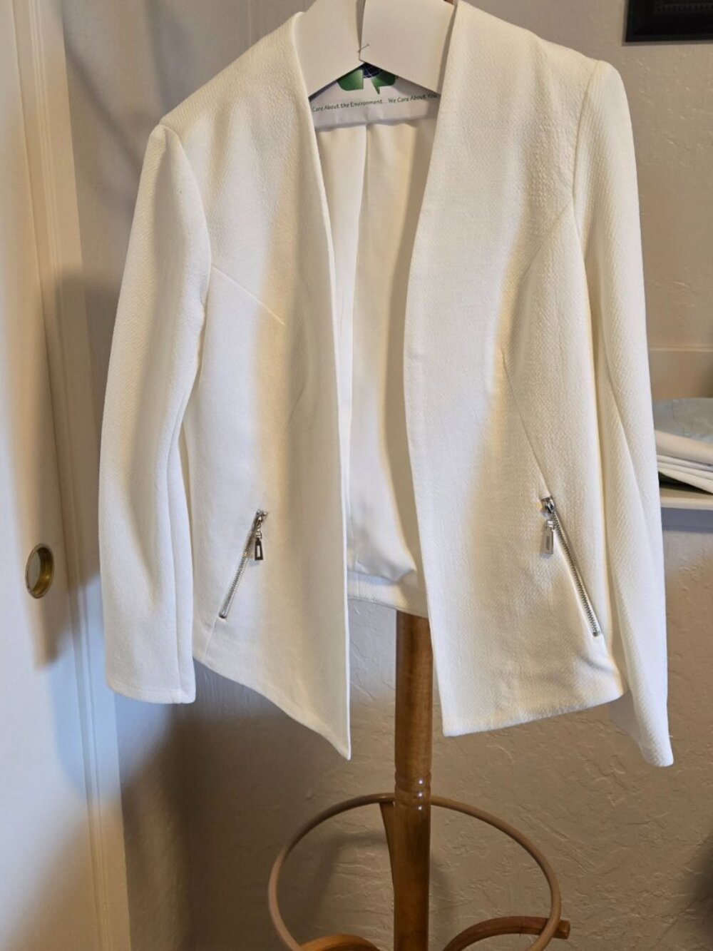 Womanś suit jacket
